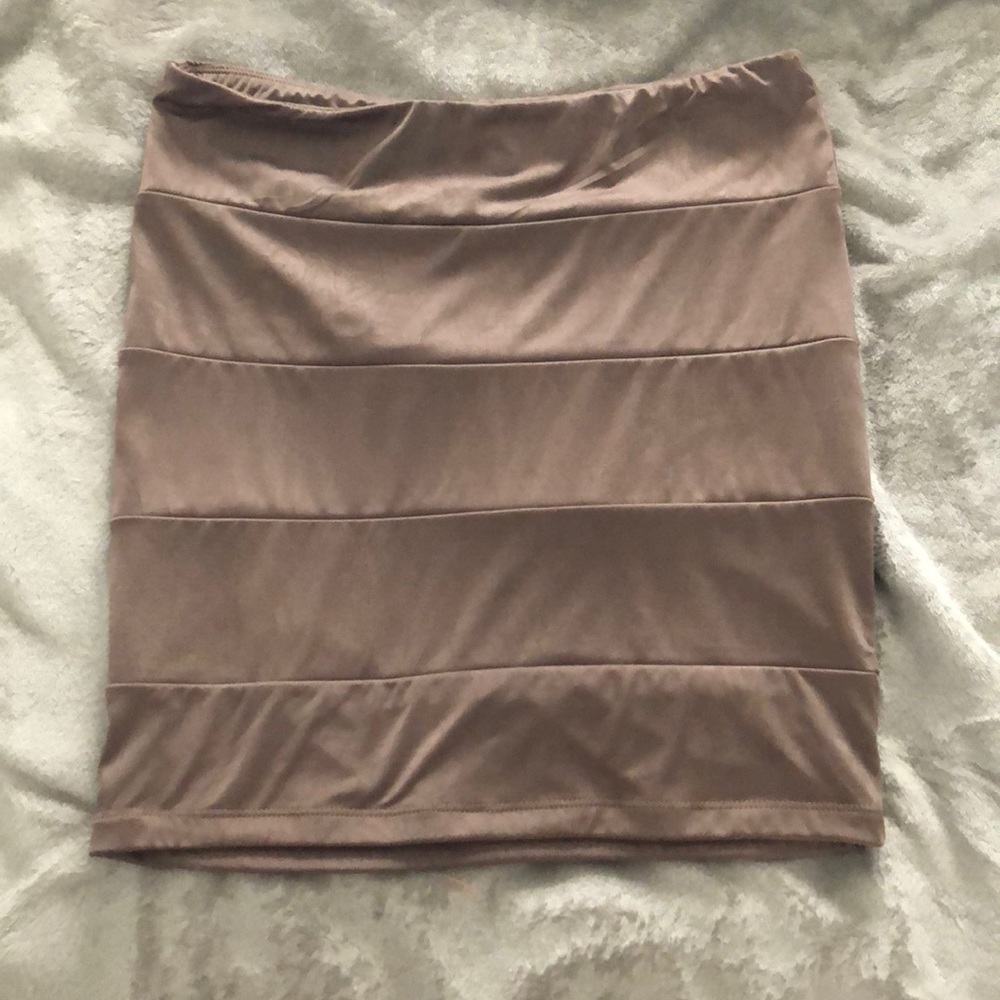 Pencil skirt